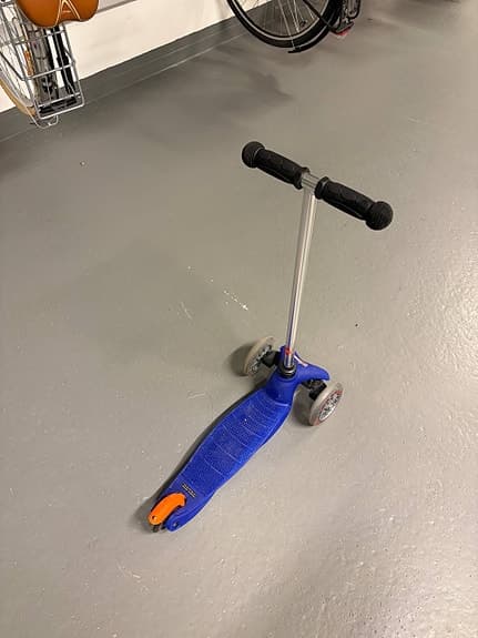 Micro trehjuling sparkcykel blå