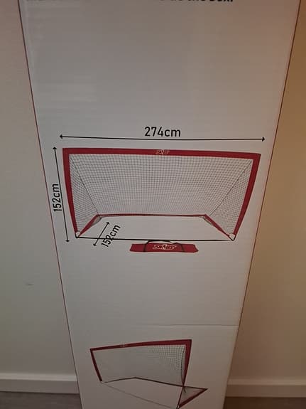 Helt nytt oöppnat fotbollsmål
