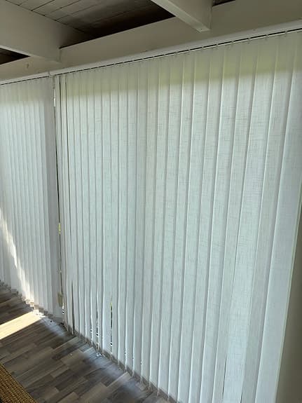 Kvalitetslamellgardiner Riviera (måttbeställda) – 2 st 170x200 cm