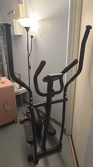 Epsilon crosstrainer svart