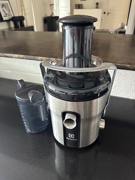 Electrolux rostfri juicepress