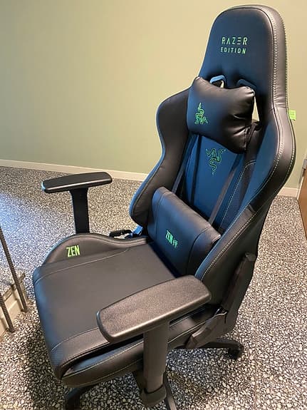 Razer Tarok Essentials Gamingstol
