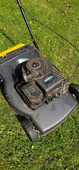 Stiga gräsklippare med Briggs & Stratton-motor – Gör-det-själv / Reservdelar