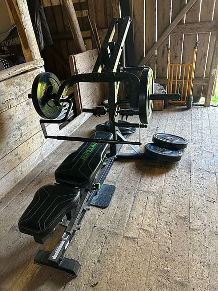 Hemgym ”tunturi” med vikter