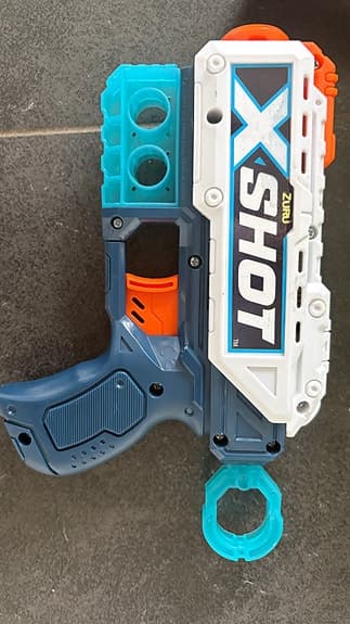Nerf leksakspistoler / dartblasters paket