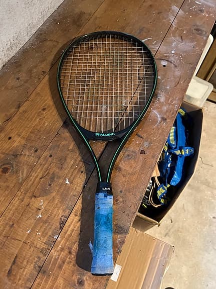 Spalding barn tennisracket