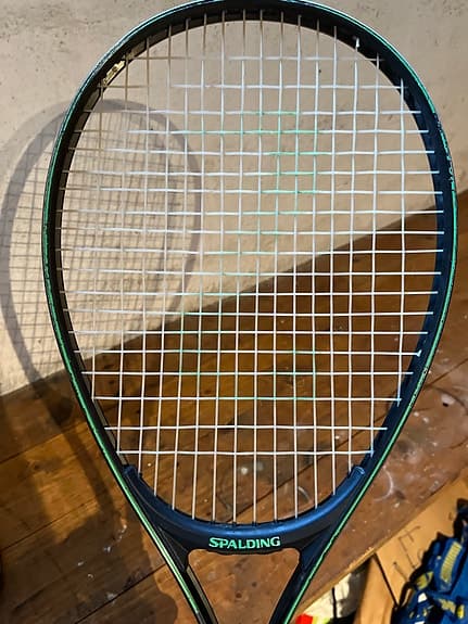 Spalding barn tennisracket