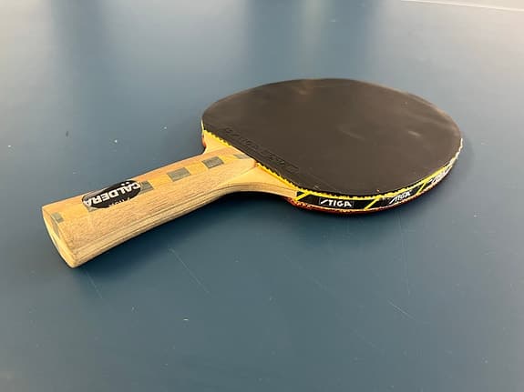 STIGA Caldera 2-stjärnigt Pingisracket