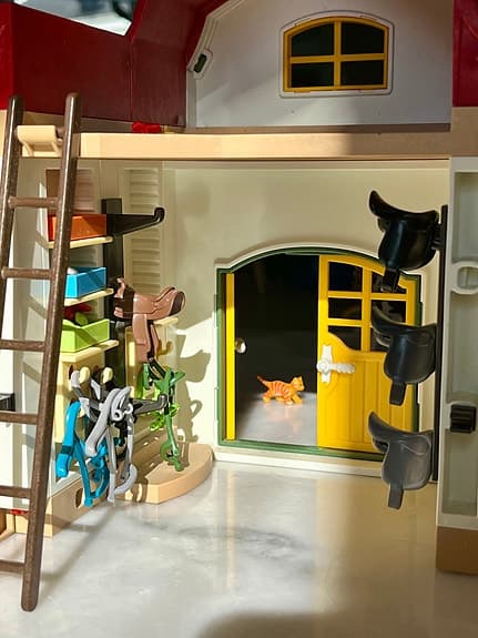 Playmobil Country hästgård med stall och tillbehör