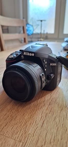 kamerapaket Nikon D5300 + objektiv och tillbehör