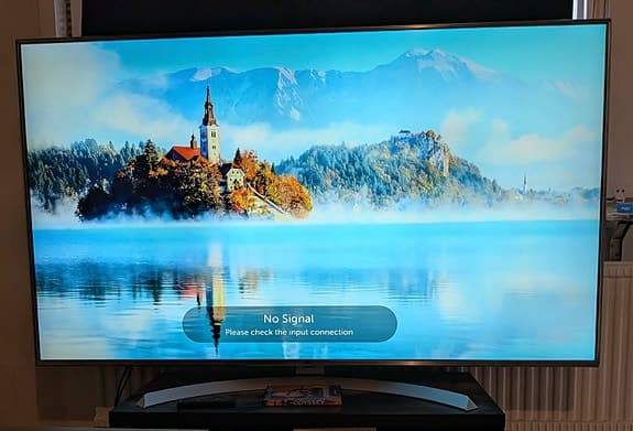 LG 65" 4K UHD LED Smart TV 65UJ701V