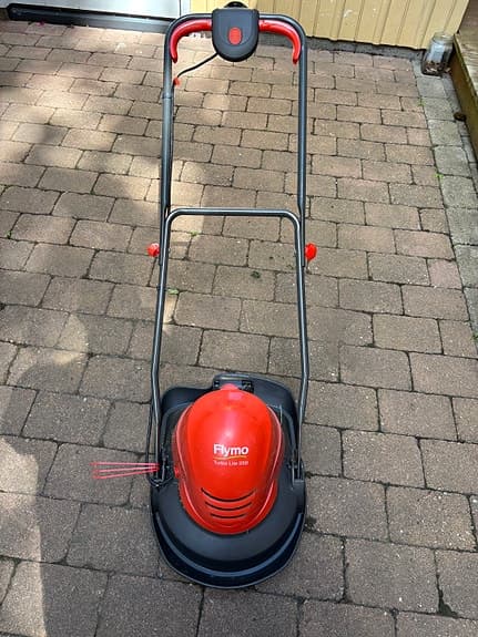 Flymo Hover Vac 250 gräsklippare röd