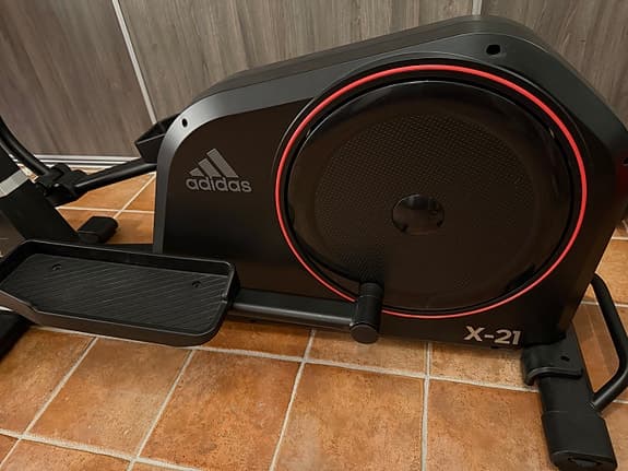 Adidas X-21 crosstrainer svart/röd
