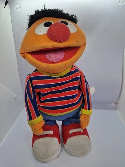 Handdocka Ernie ca 36 cm Large Sesame Street Ernie robot docka