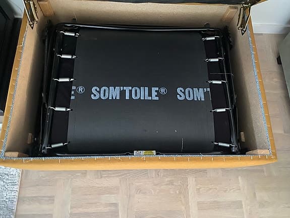 Smart pall som blir bäddsoffa