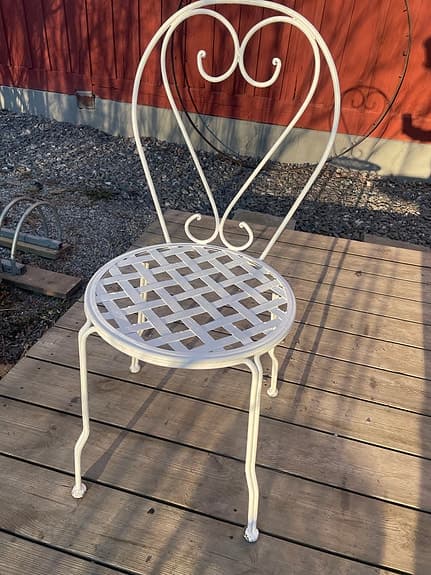 Bord och stolar trädgård