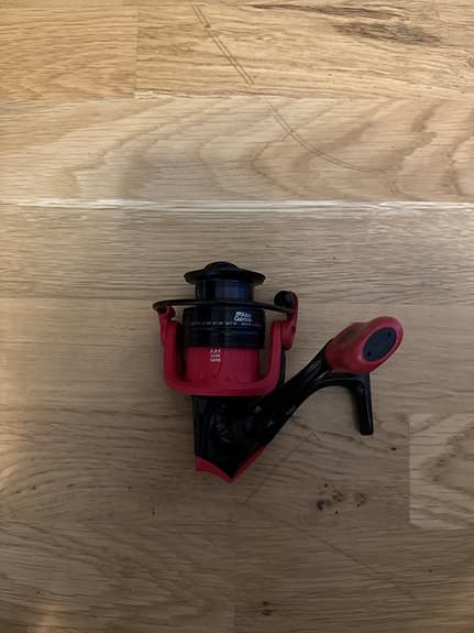 Abu Garcia Max X 20 haspelrulle röd/svart