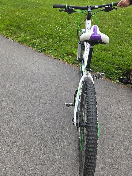 Scott mountainbike 26" vit/lila/grön dam