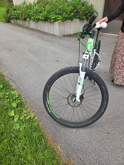 Scott mountainbike 26" vit/lila/grön dam