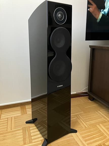 Yamaha Hembio/musiksystem