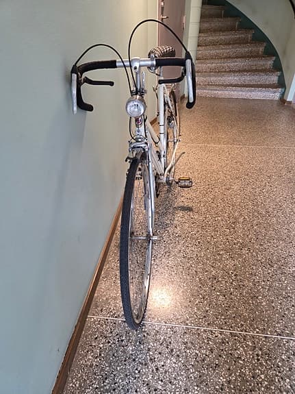 DBS landsvägscykel 28" M dam