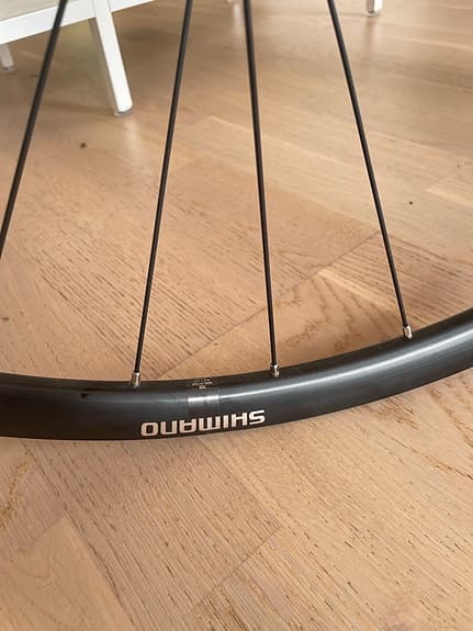 Shimano bakhjul racer svart