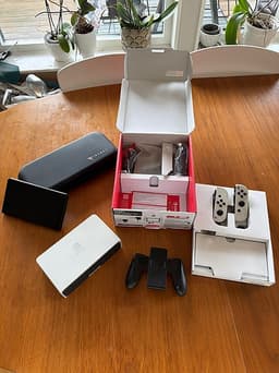 Nintendo Switch OLED spelkonsol vit