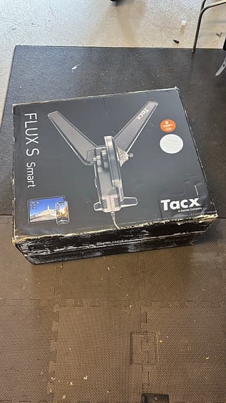 Tacx Flux S Smart cykeltrainer