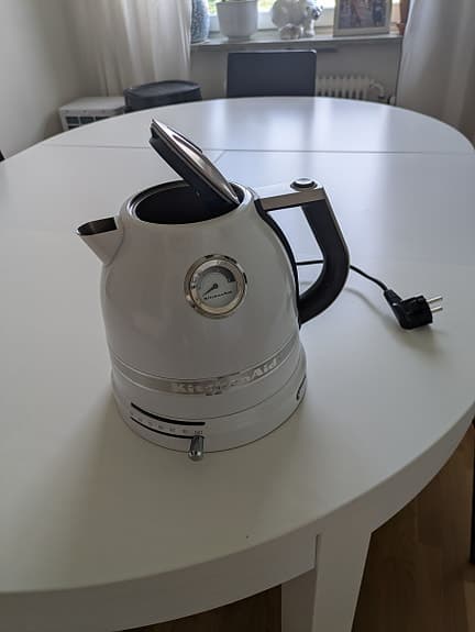 KitchenAid vattenkokare vit 5KEK1522EFP