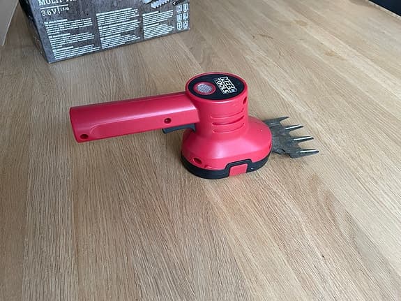 Multi-trimmer för gräs och buskar