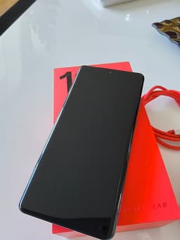 OnePlus 12 i perfekt skick