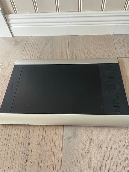 Wacom Intuos Pro Medium PTH-651/S