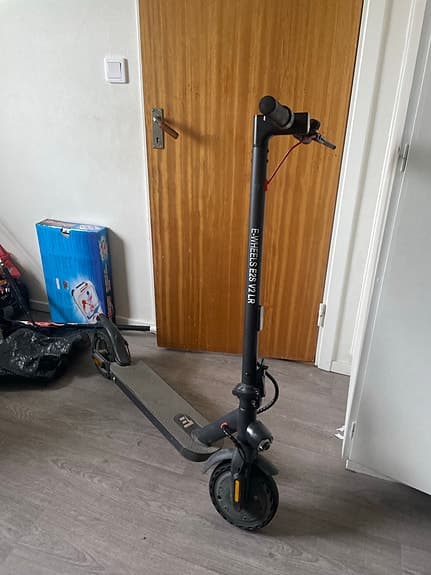 E-wheels elsparkcykel