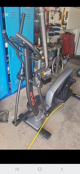 EVO crosstrainer med träningsdator