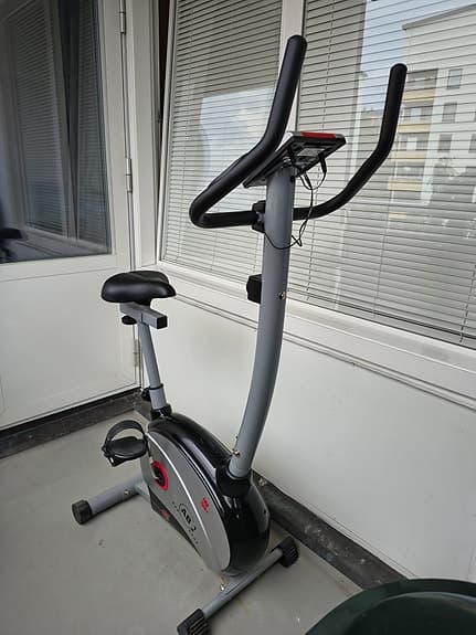 Träningscykel motionscykel grå/svart