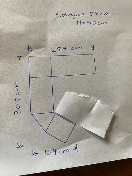 Hörnsoffa Ekbord och Ryamatta
