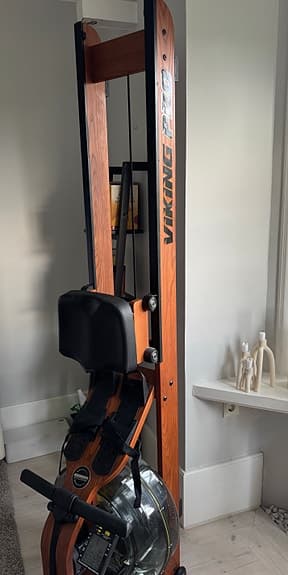 Exklusiv vattenroddmaskin i trä - First Degree Fitness Viking PRO