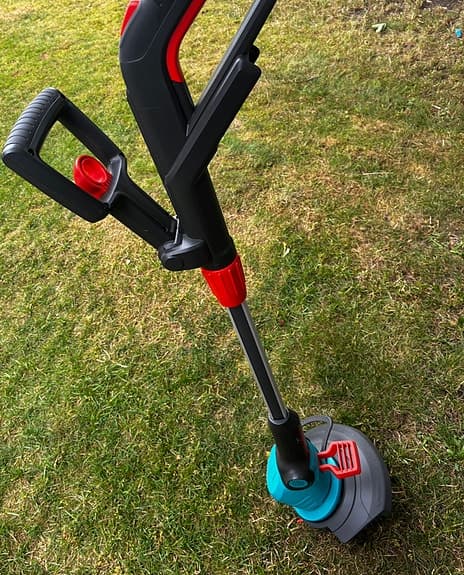 Batteridriven gardena grästrimmer – nyskick (utan batteri)