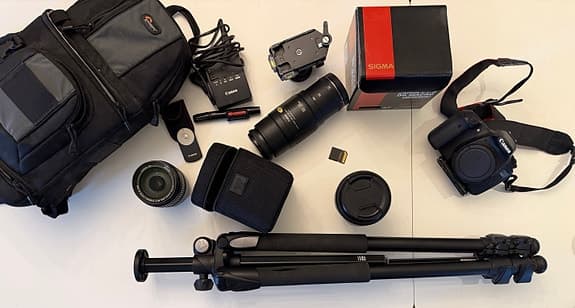 Canon EOS 60D – Komplett kamerapaket med 3 objektiv, stativ och tillbehör
