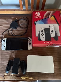 Nintendo Switch OLED med original kartong