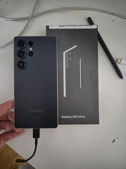 Samsung Galaxy S25 Ultra mobil 256 GB svart