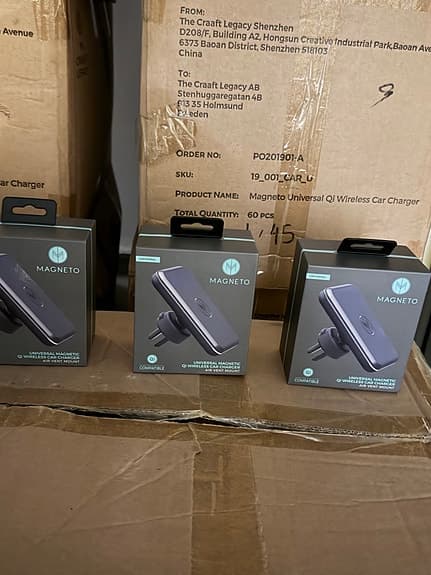 MAGNETO Magnetisk Mobilhållare med Qi Trådlös Billaddare – Lagerparti 850 st