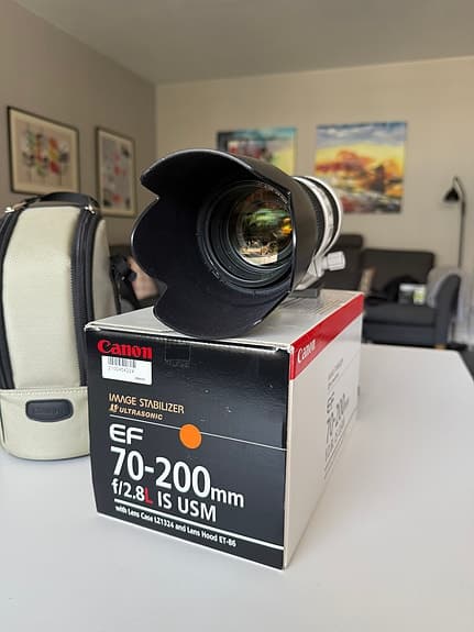 Canon EF 70-200 mm f/2,8 L IS USM med Manfrotto 685B monostativ och snabblås.