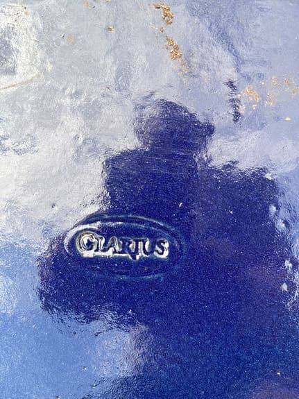 Stora, tunga keramikkrukor från Clarius