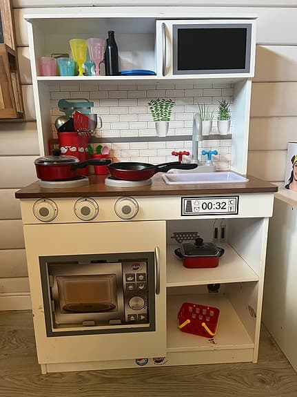Leksakskök + tillbehör