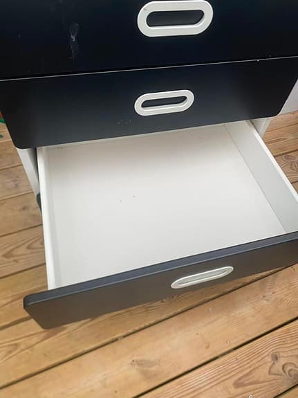 IKEA STUVA/FRITIDS byrå med 4 lådor