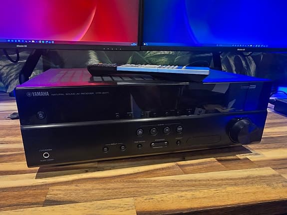 Yamaha HTR-2071 + Audio Pro 5.0 Hemmabiosystem – Mycket fint skick