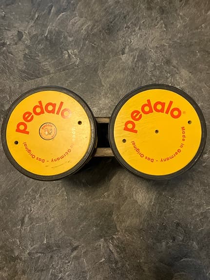 Pedalo balansbräda leksak gul