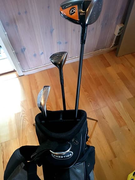 Golfset / Startkit: Callaway Driver, Cleveland Wedge, Mizuno Järn & Stativbag