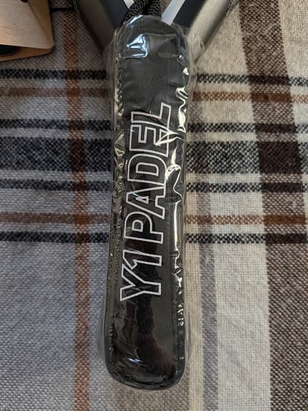 Y1 Padel Pure Pro Padelracket - Helt nytt och oanvänt